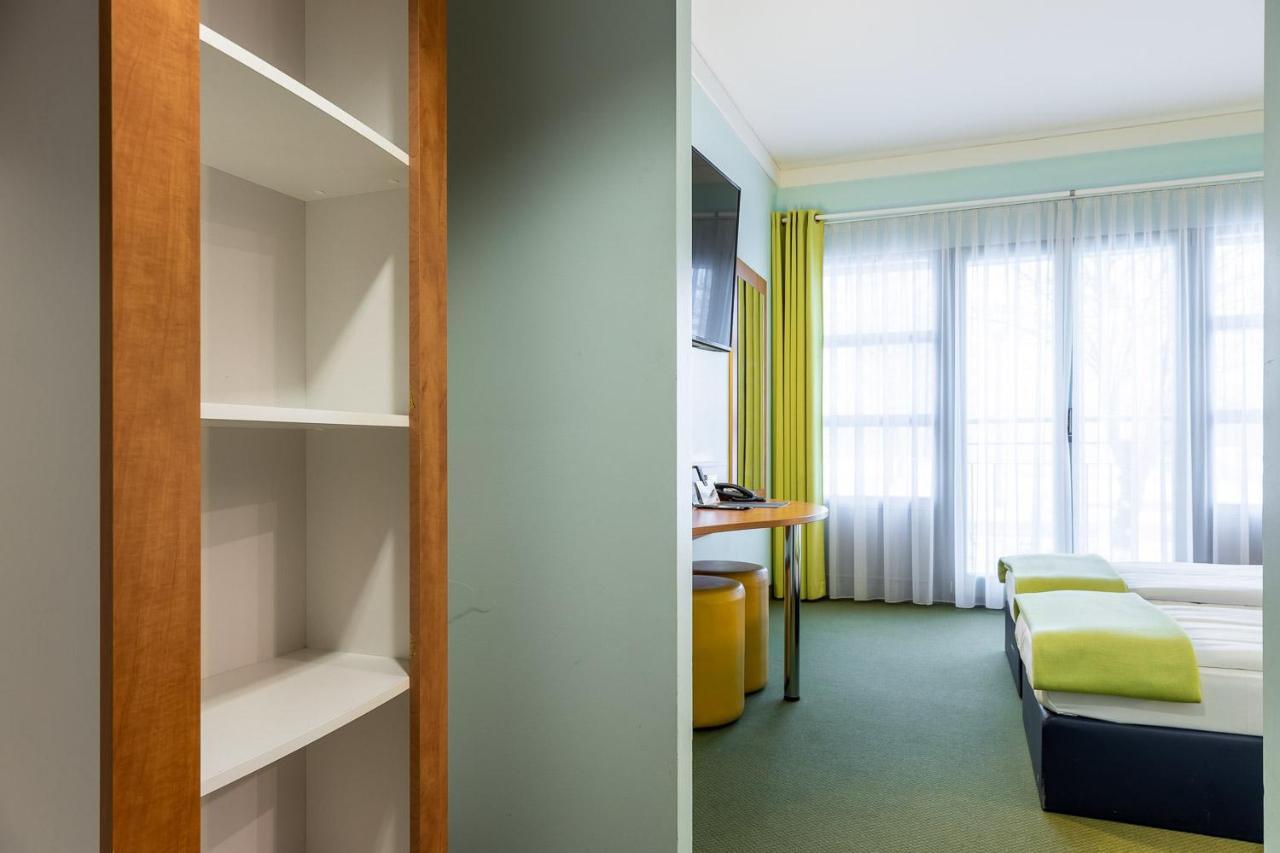 Hotel Fraenkische Schweiz-เพกนิทซ์ ภายนอก รูปภาพ